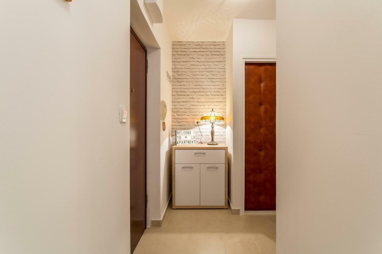 Modern Near The Beach And Center Of Apartman Split